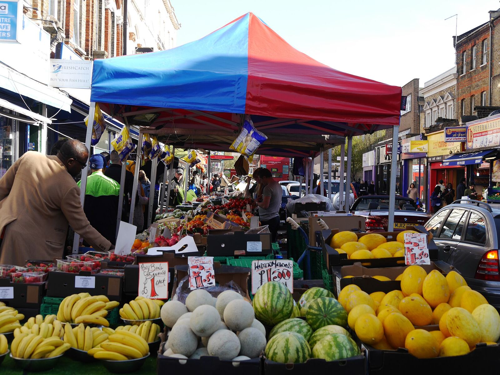 North End Road market, Fulham, near Premier Inn London Fulham