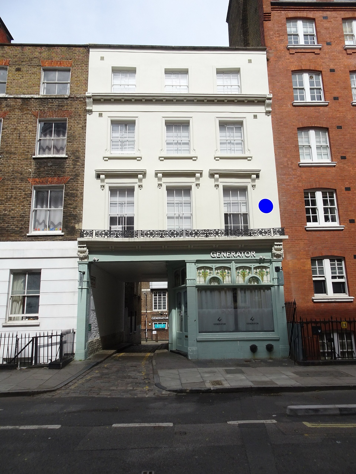 Generator London — photo 3